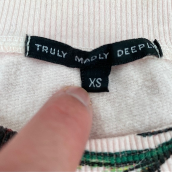Truly Madly Deeply Sweatshirt - Picture 4 of 7